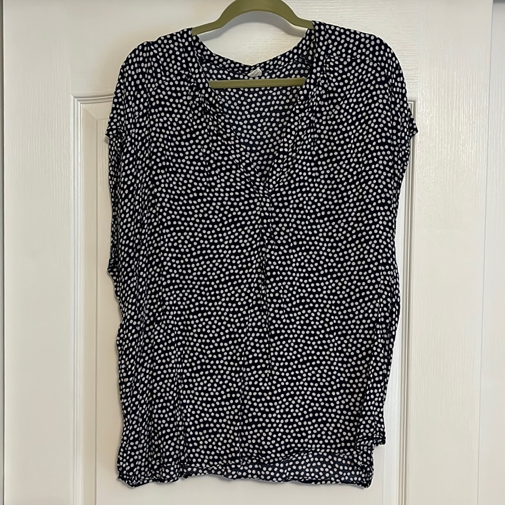 Old Navy Sleeveless Blouse XXL